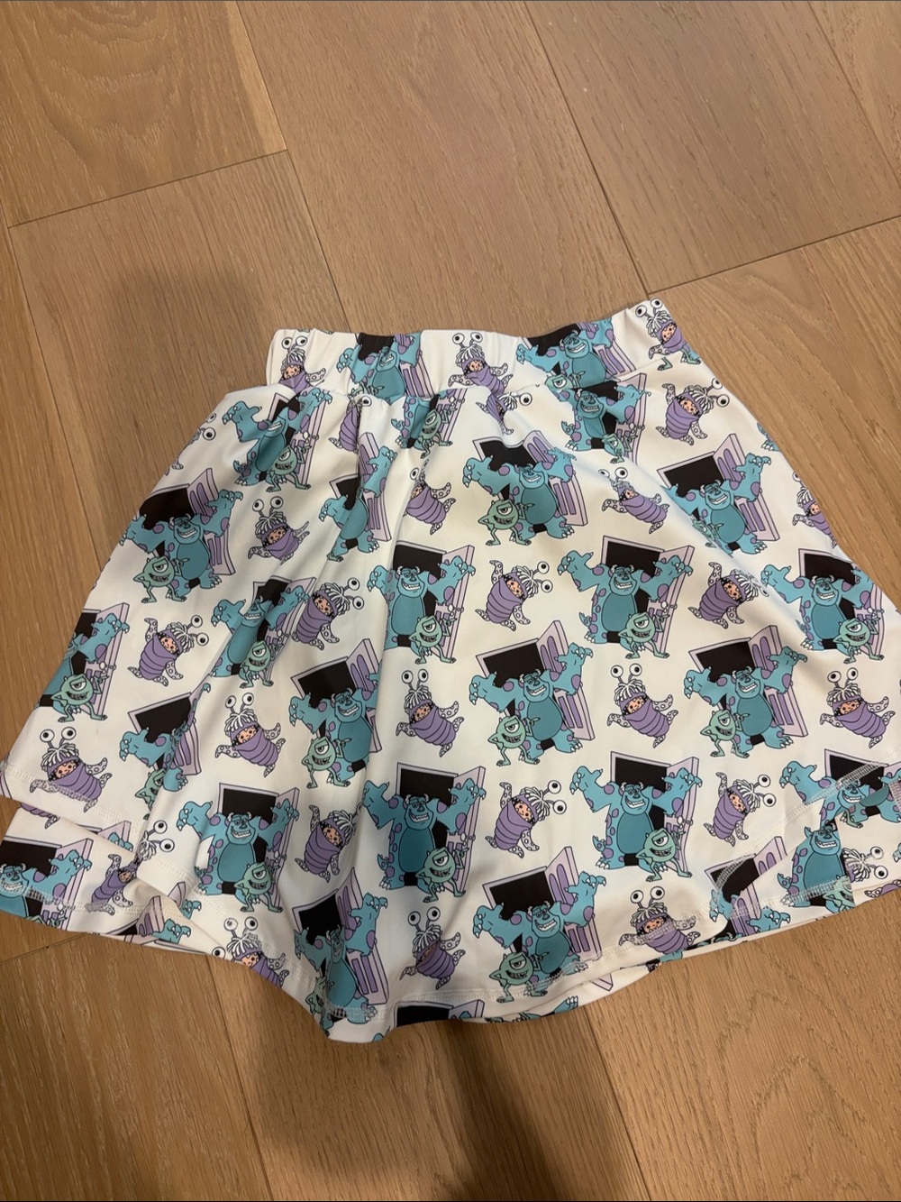 NWT The Magic Box Disney
Women’s skort - Monsters Inc